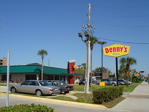 Dennys restaurant sign